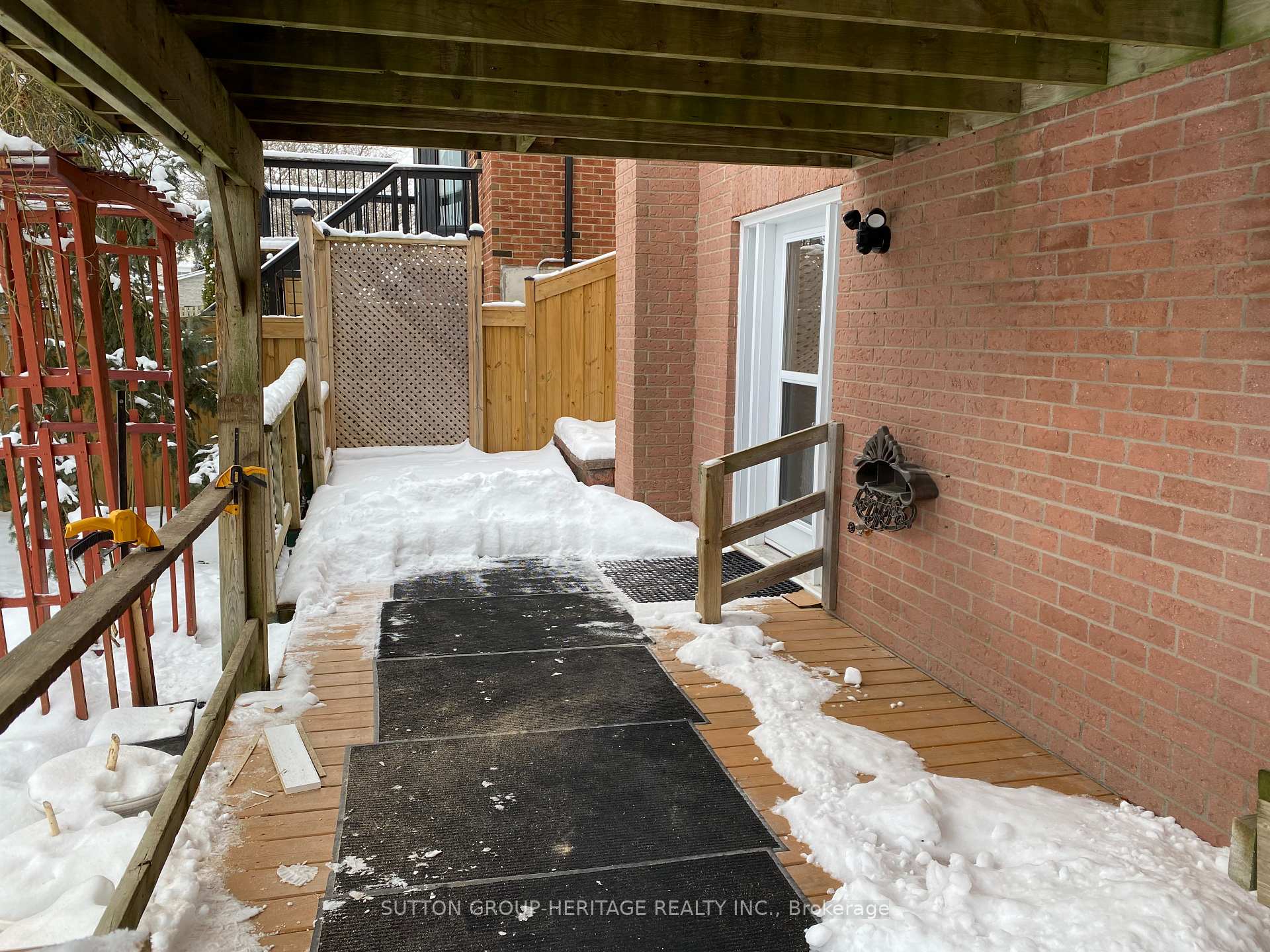 Photo 5 of Unit Basement, 5 Ennisclare Place, Whitby, Pringle Creek — HOMEH