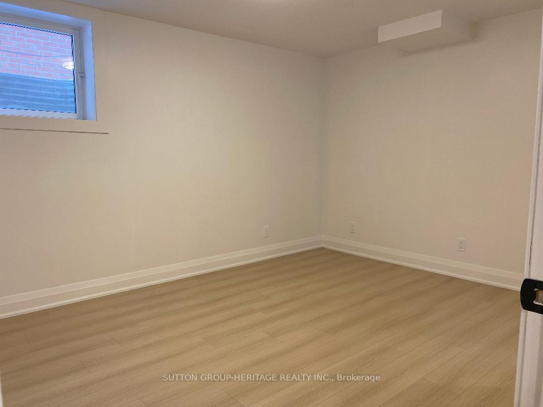 Photo 18 of Unit Basement, 5 Ennisclare Place, Whitby, Pringle Creek — HOMEH
