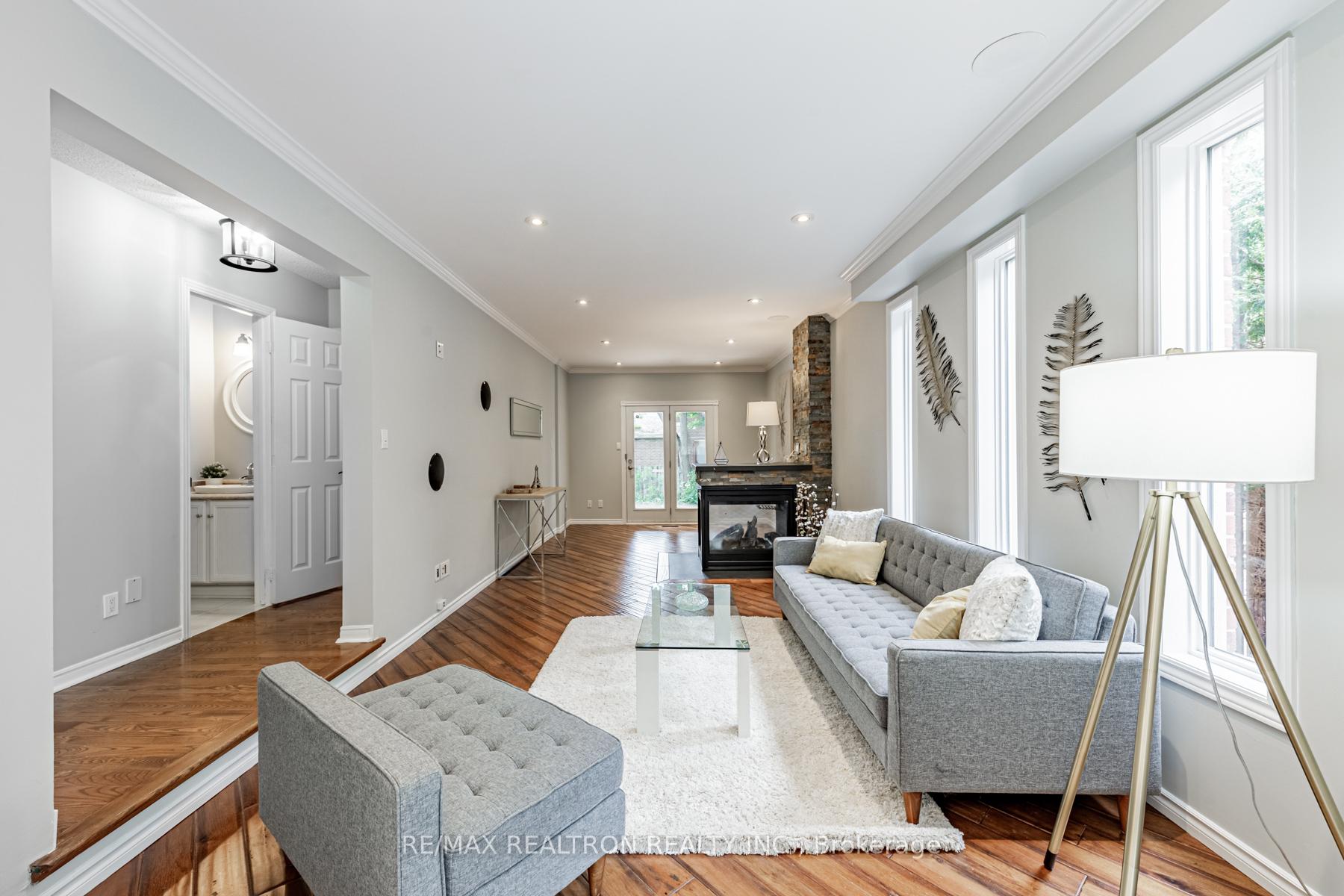 Photo 13 of 58 Glen Hill Drive, Whitby, Blue Grass Meadows — HOMEH