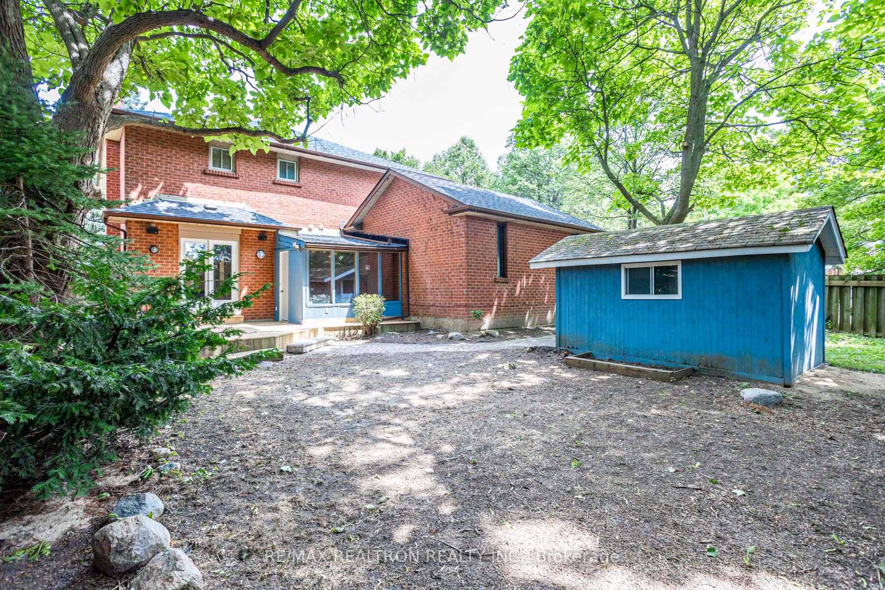 Photo 32 of 58 Glen Hill Drive, Whitby, Blue Grass Meadows — HOMEH