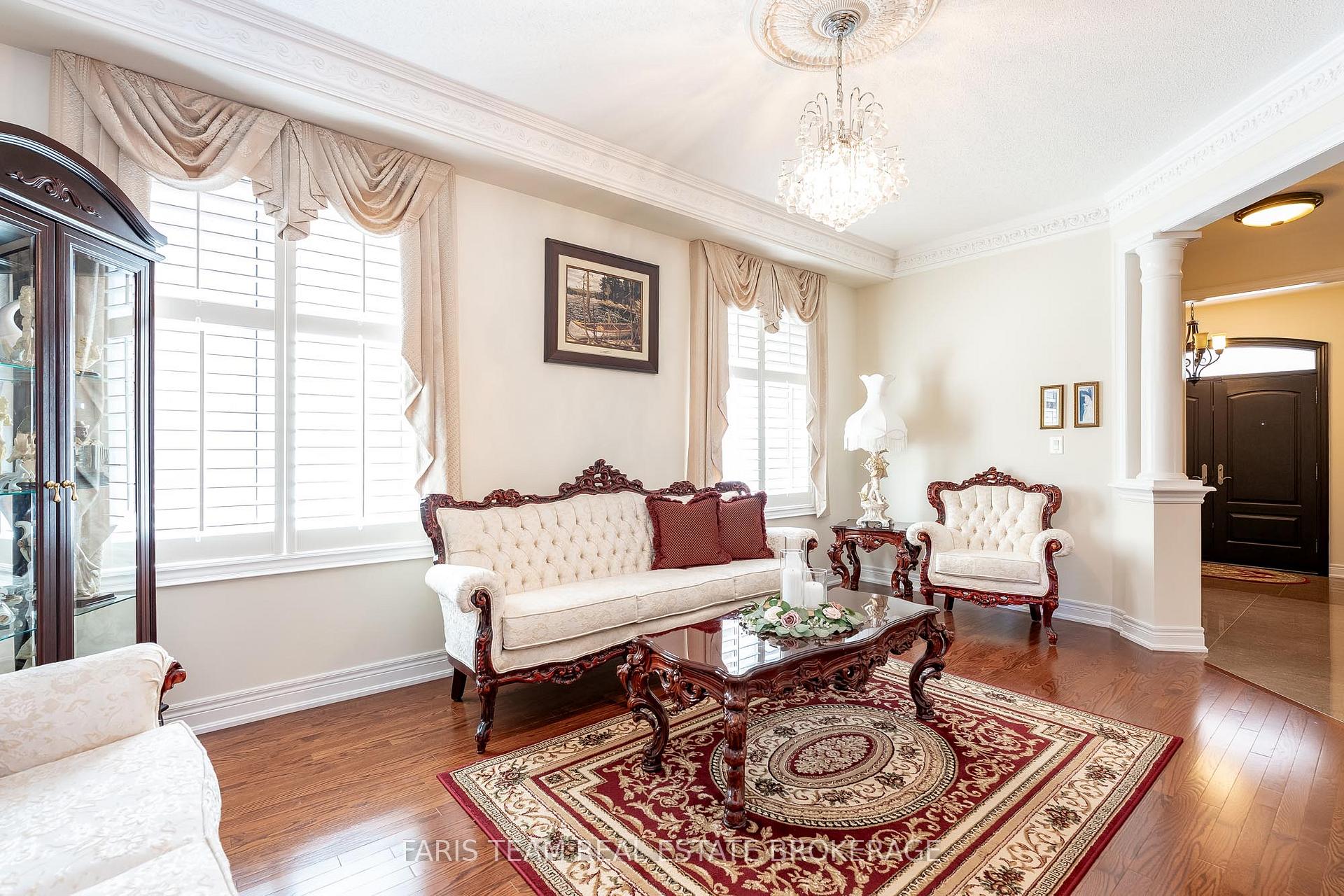 Photo 12 of 45 Via Piani Road, Vaughan, Vellore Village — HOMEH