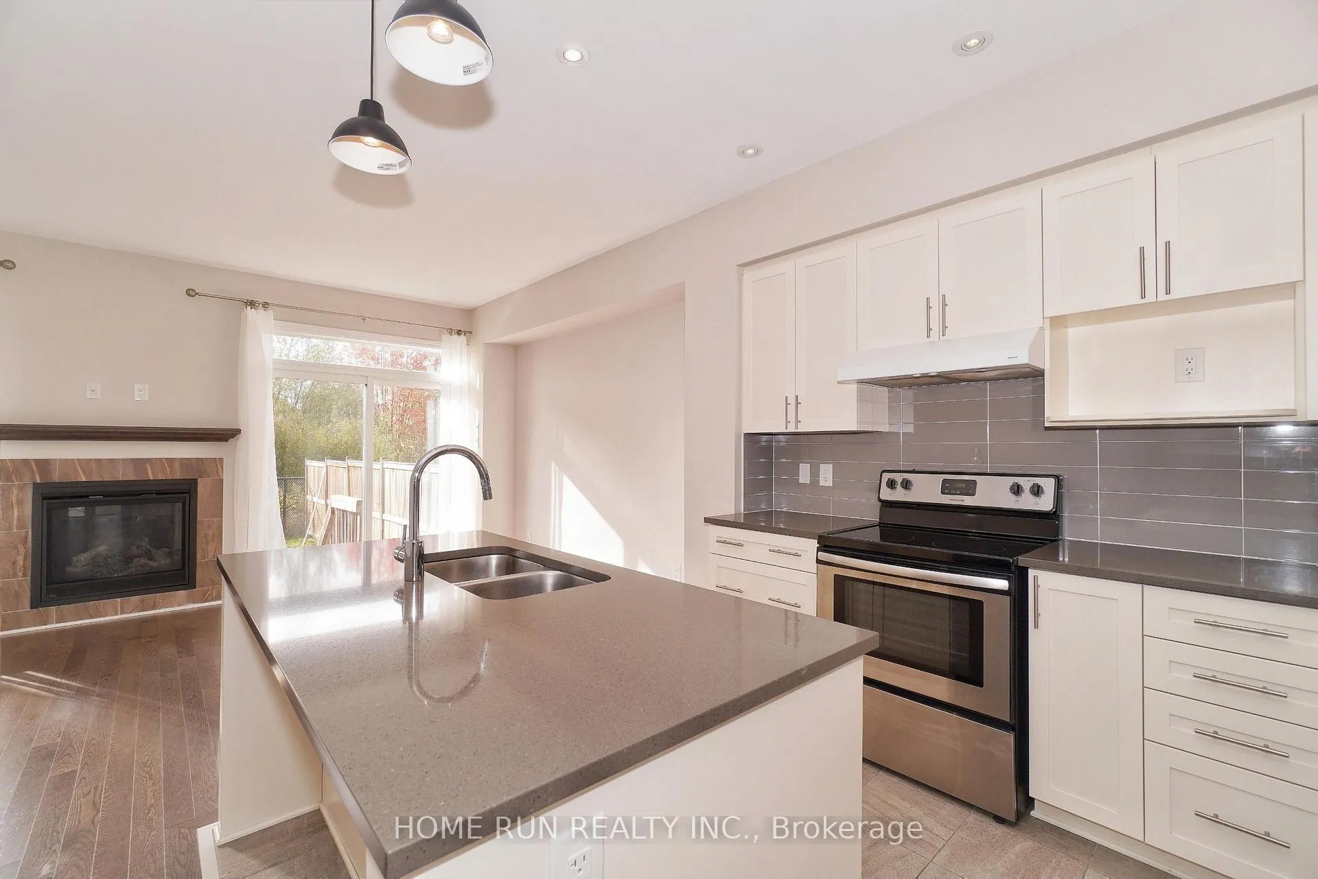 Photo 15 of 172 Larimar Circle, Ottawa, Riverside South/Gloucester Glen — HOMEH