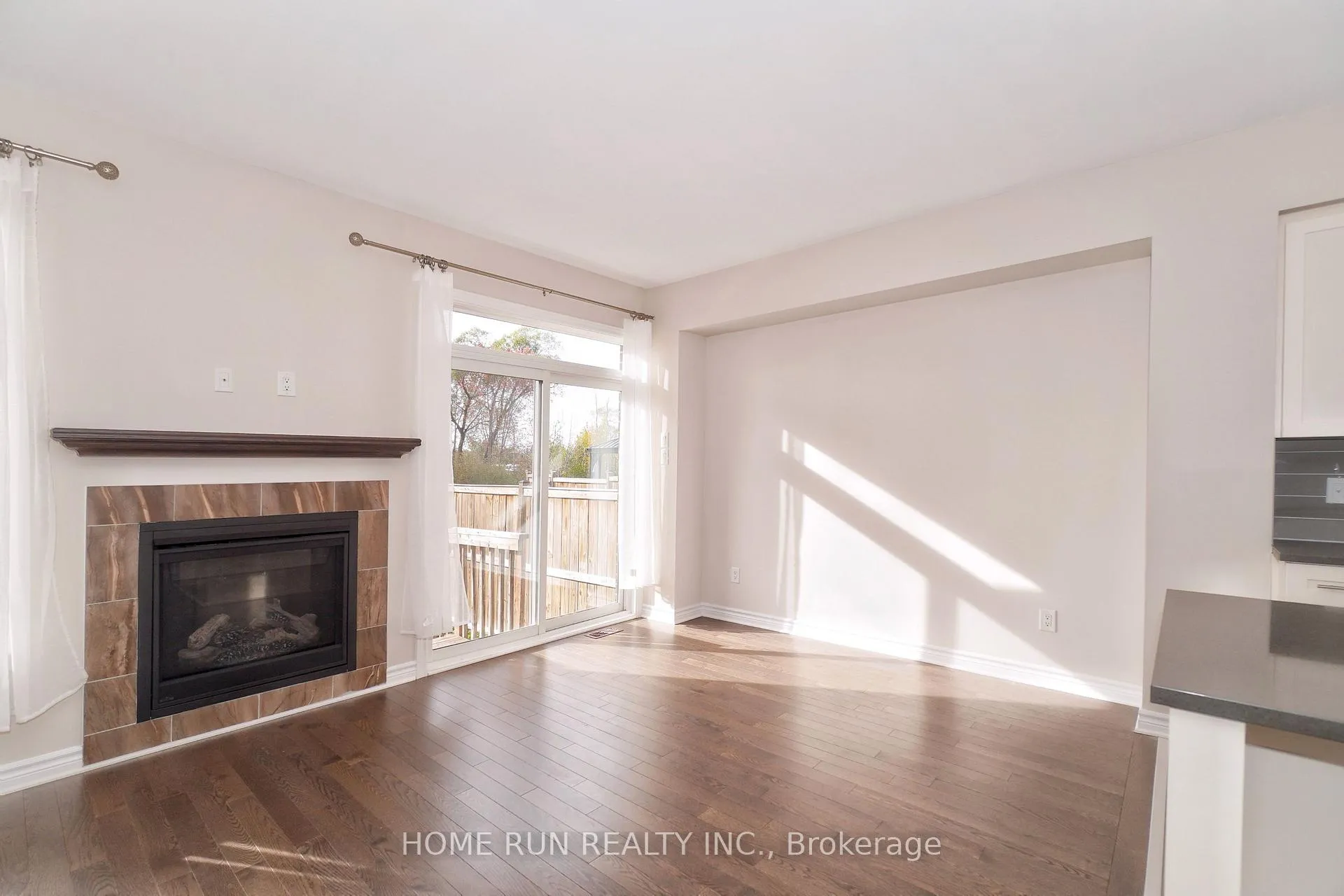 Photo 17 of 172 Larimar Circle, Ottawa, Riverside South/Gloucester Glen — HOMEH
