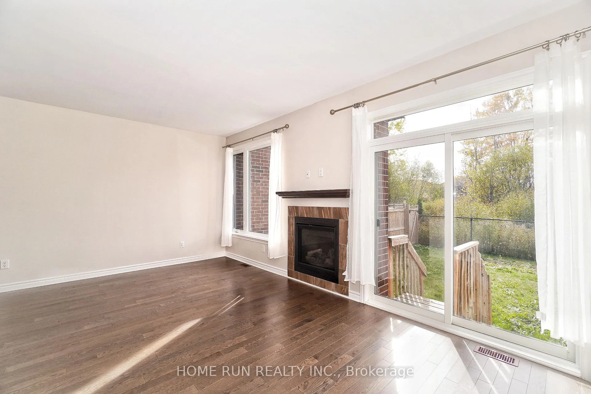 Photo 18 of 172 Larimar Circle, Ottawa, Riverside South/Gloucester Glen — HOMEH