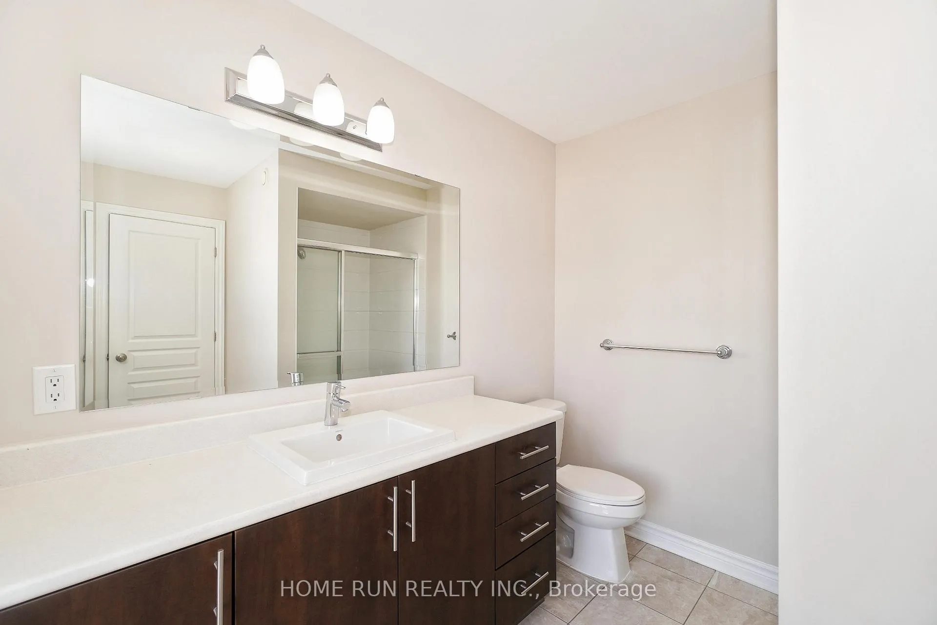 Photo 23 of 172 Larimar Circle, Ottawa, Riverside South/Gloucester Glen — HOMEH