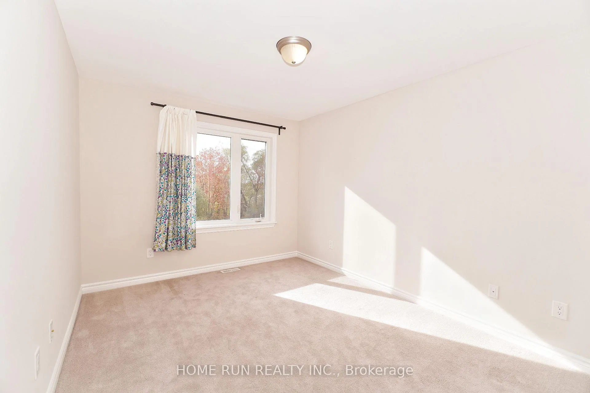 Photo 27 of 172 Larimar Circle, Ottawa, Riverside South/Gloucester Glen — HOMEH