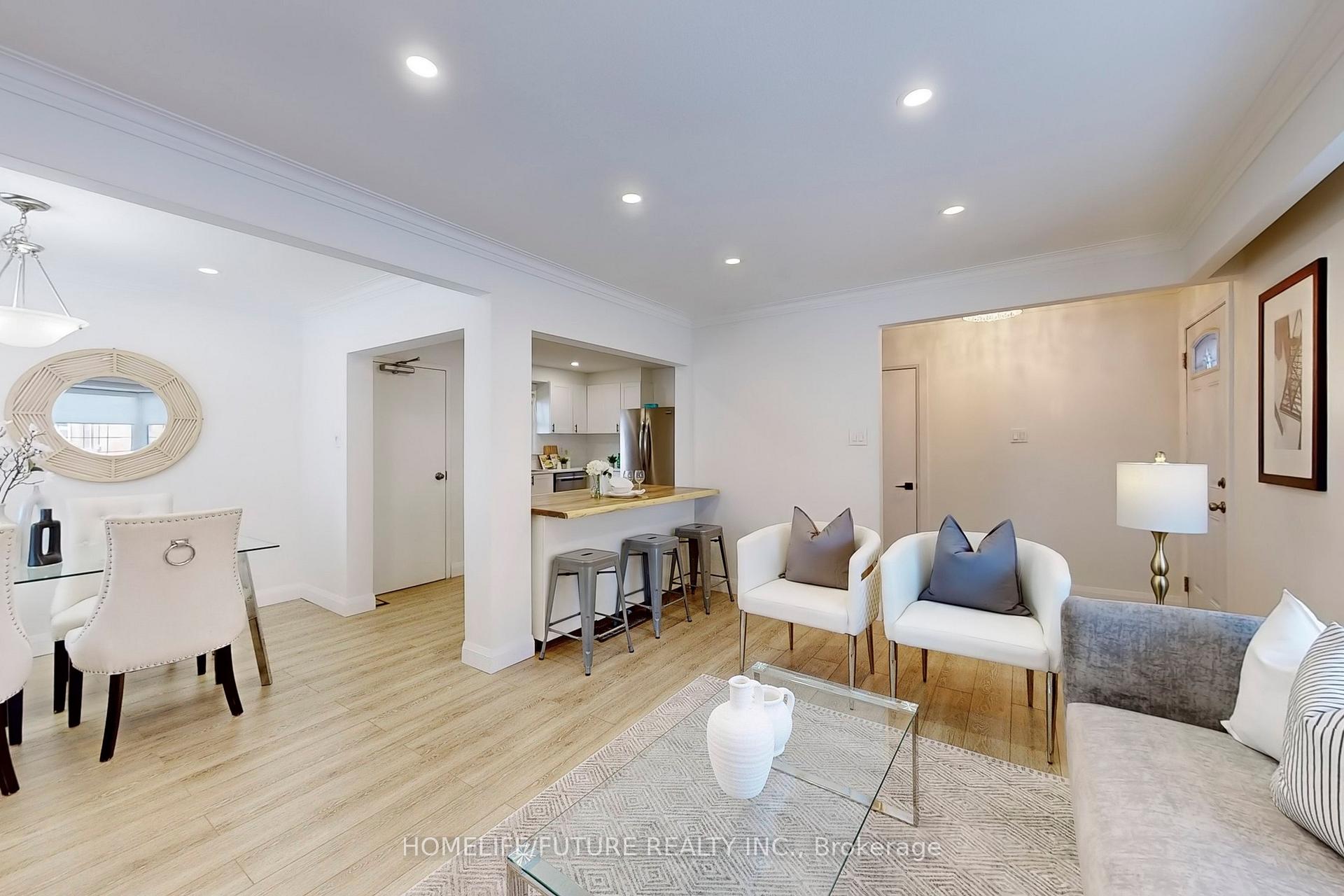 Photo 5 of Unit Main, 301 Mary Street W, Whitby, Downtown Whitby — HOMEH