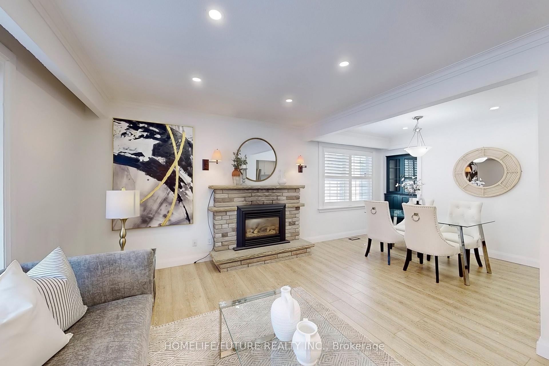 Photo 6 of Unit Main, 301 Mary Street W, Whitby, Downtown Whitby — HOMEH