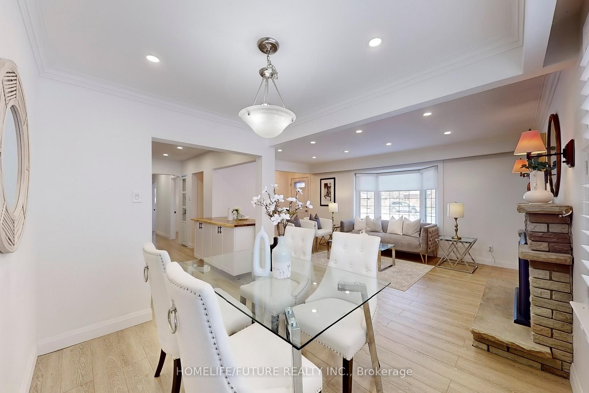 Photo 9 of Unit Main, 301 Mary Street W, Whitby, Downtown Whitby — HOMEH