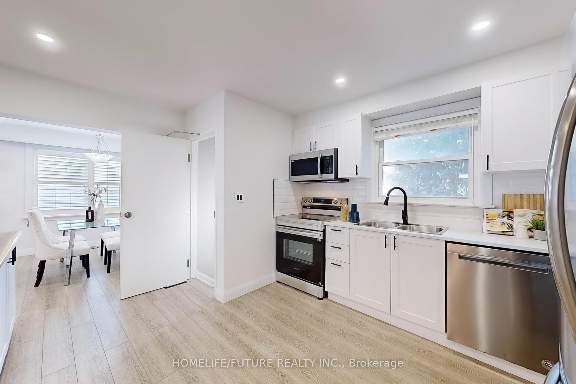 Photo 12 of Unit Main, 301 Mary Street W, Whitby, Downtown Whitby — HOMEH