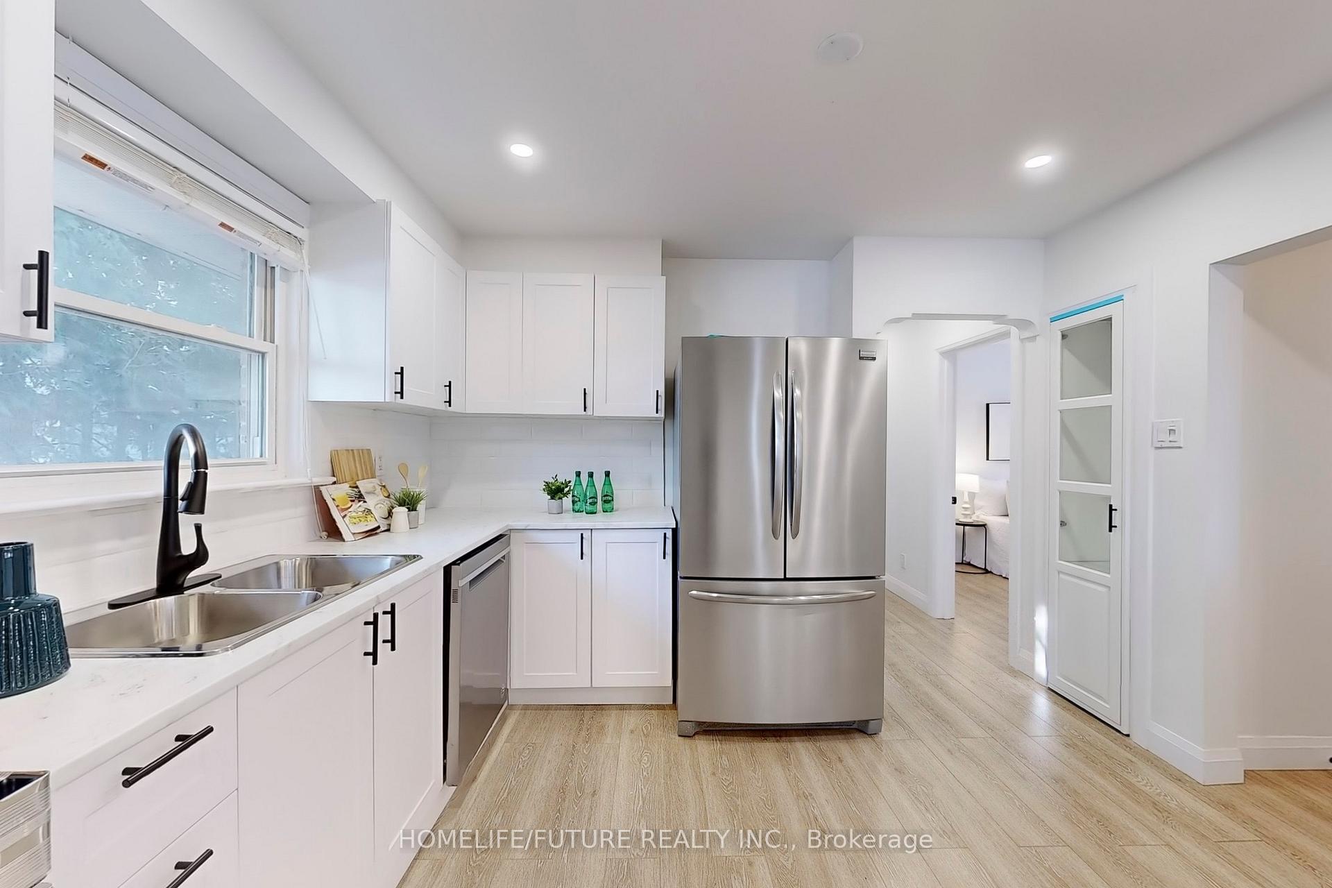 Photo 15 of Unit Main, 301 Mary Street W, Whitby, Downtown Whitby — HOMEH
