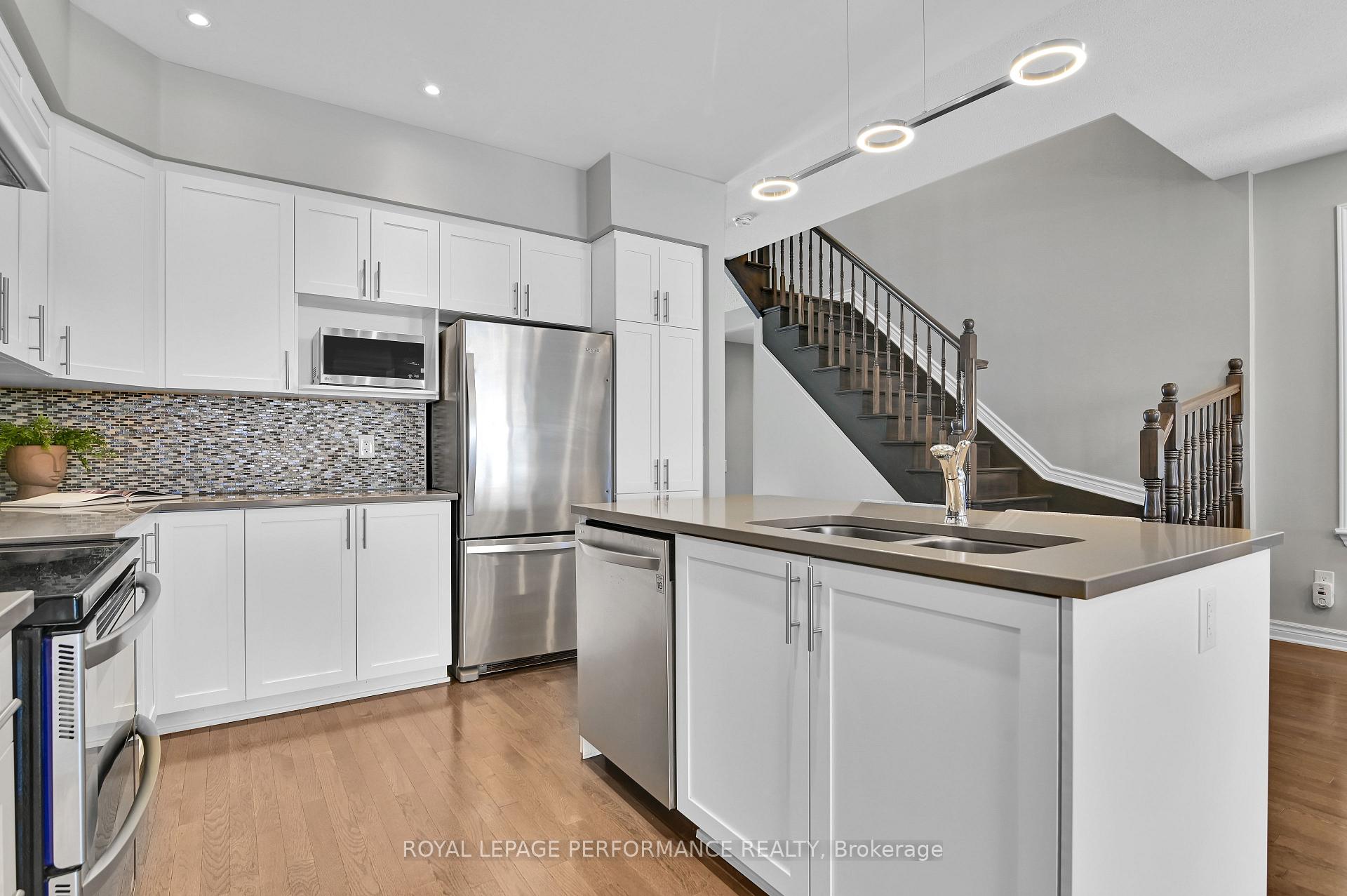 Photo 8 of 325 Ardmore Street, Ottawa, Riverside South/Gloucester Glen — HOMEH