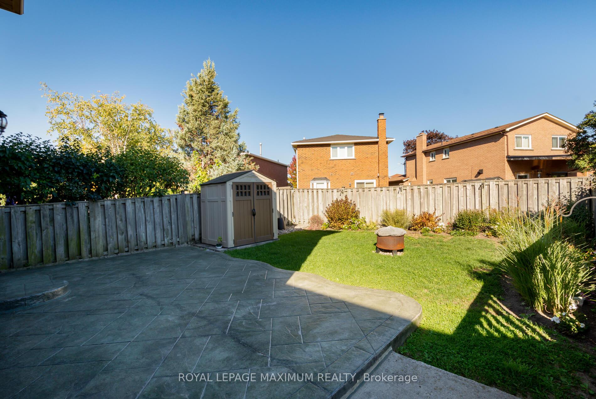 Photo 31 of 12 Checker Court, Vaughan, Brownridge — HOMEH