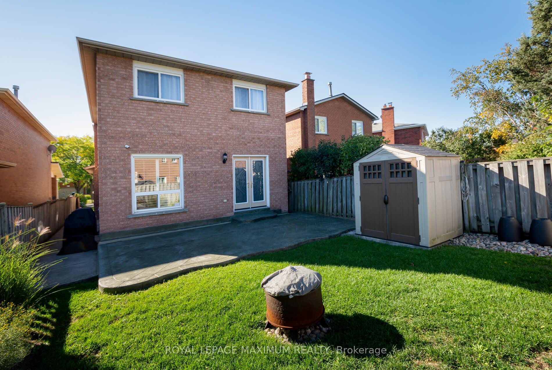 Photo 35 of 12 Checker Court, Vaughan, Brownridge — HOMEH