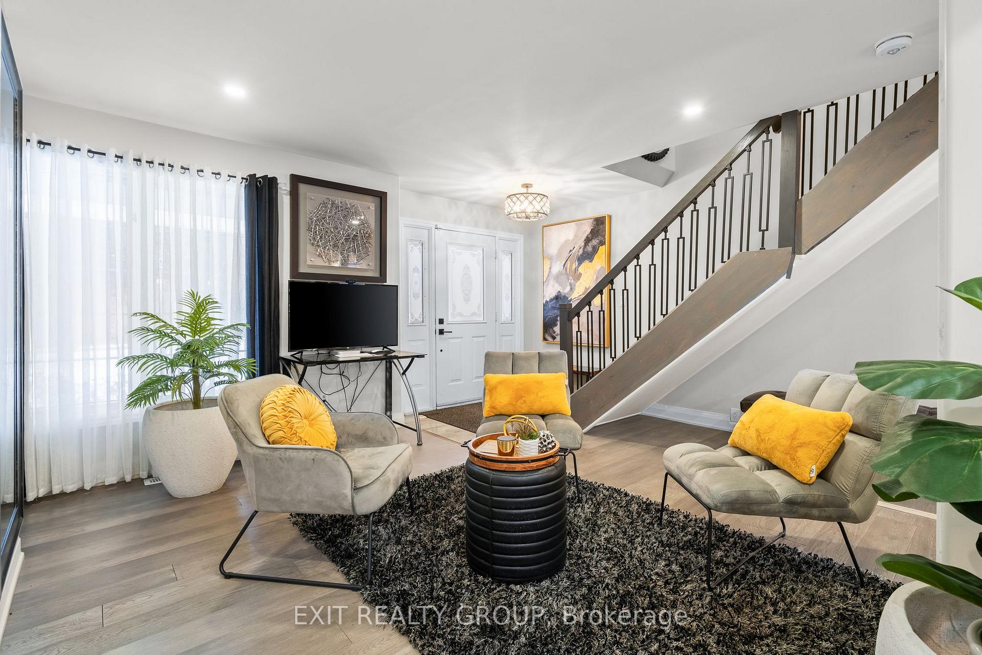 Photo 3 of 81 Bigford Road, Quinte West, Murray Ward — HOMEH