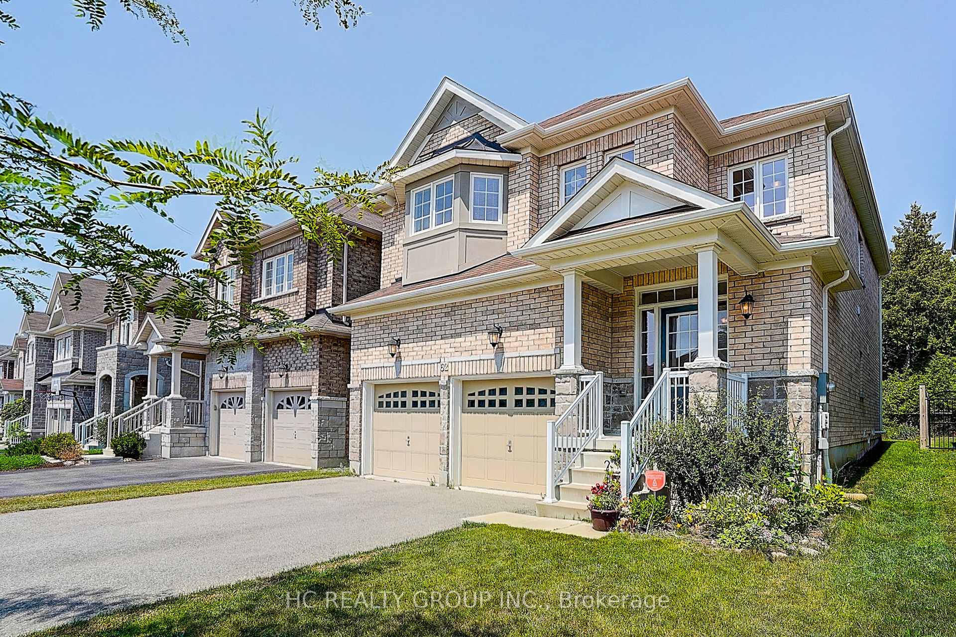 Photo 2 of 62 Promenade Drive, Whitby, Taunton North — HOMEH