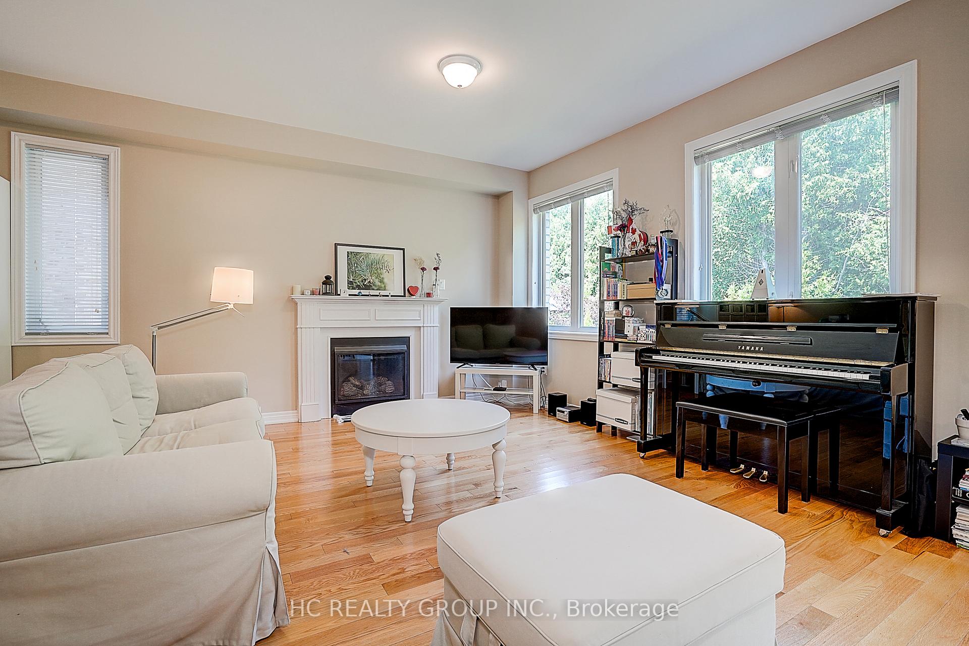 Photo 5 of 62 Promenade Drive, Whitby, Taunton North — HOMEH