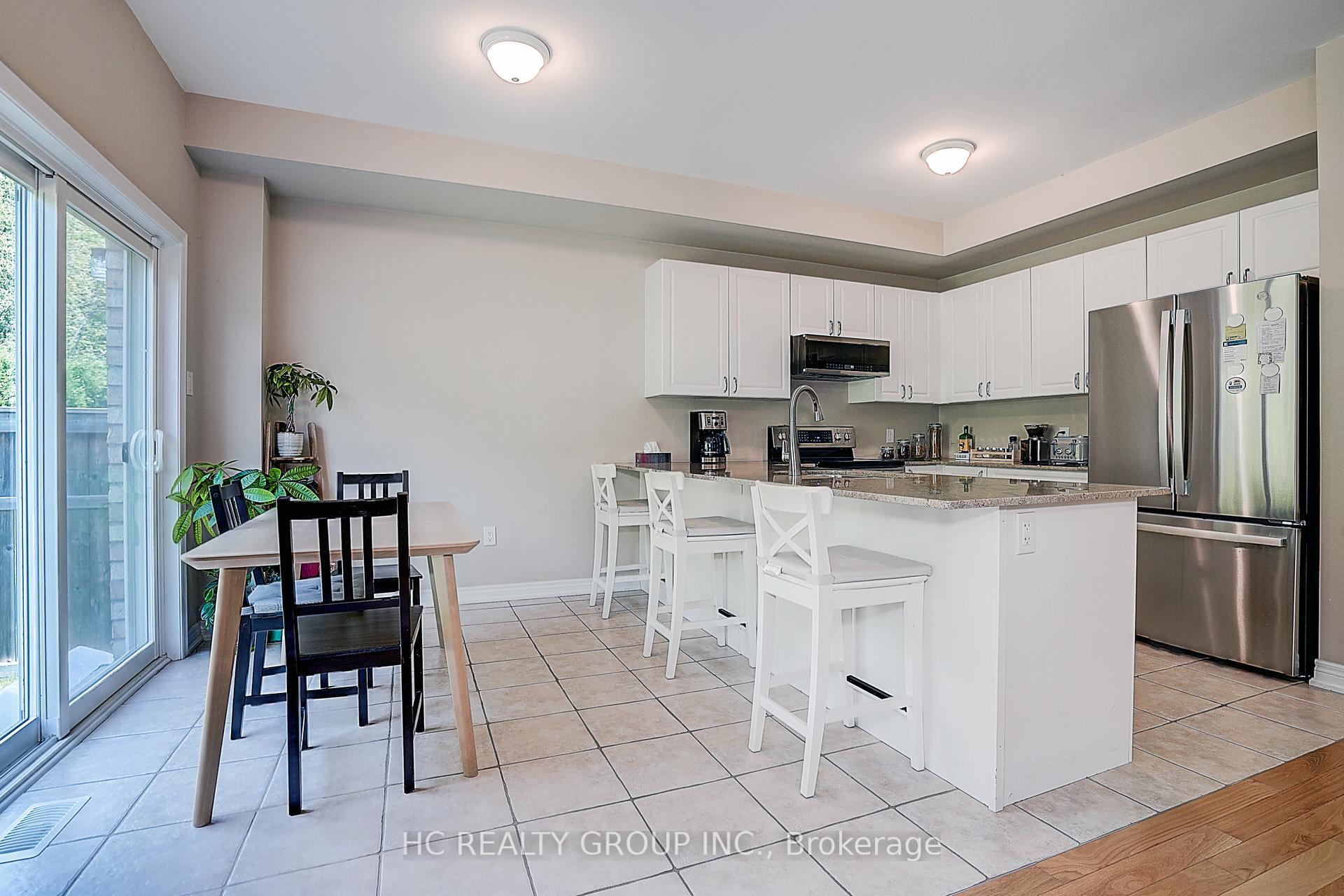 Photo 8 of 62 Promenade Drive, Whitby, Taunton North — HOMEH