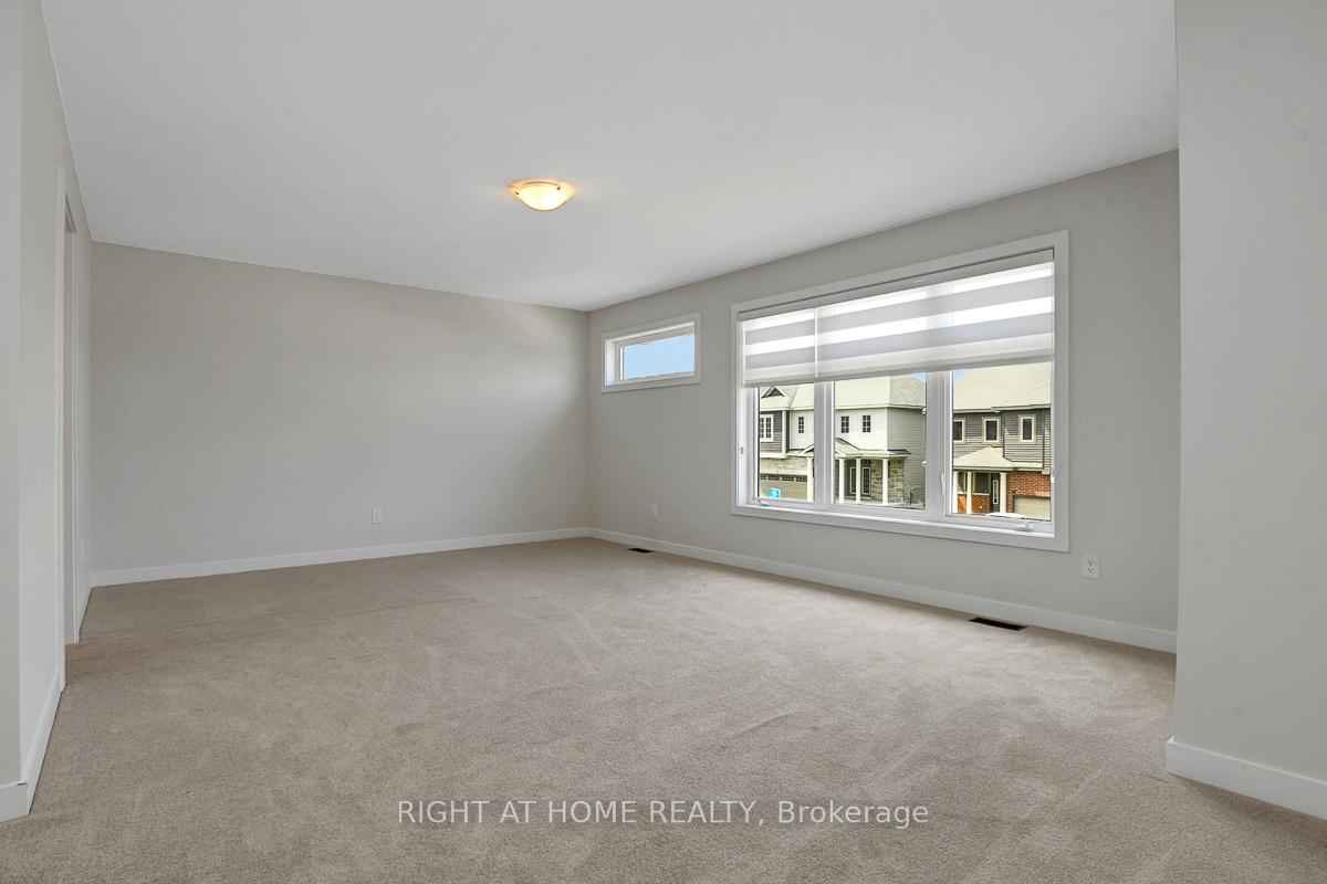 Photo 11 of 88 Esban Drive, Ottawa, Blossom Park/Kemp Park/Findlay Creek — HOMEH