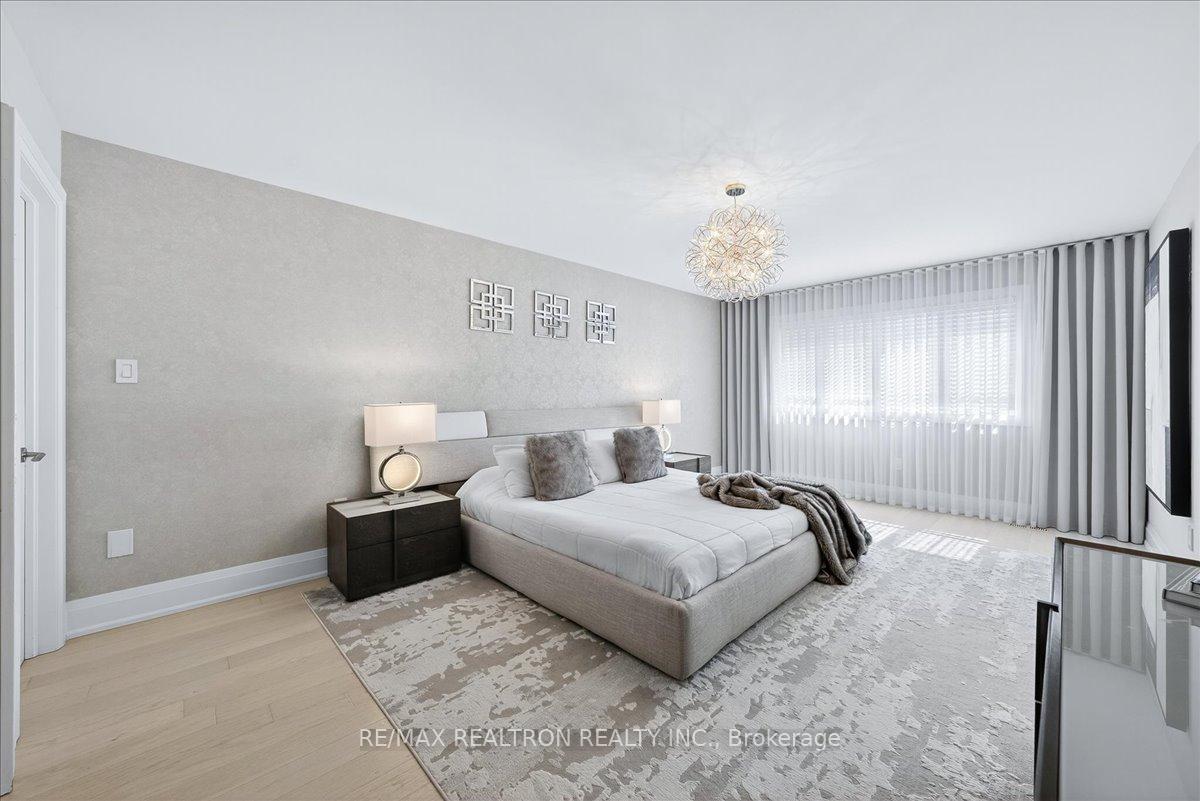 Photo 30 of 25 Riverhill Drive, Vaughan, Patterson — HOMEH