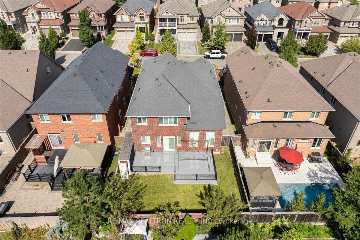Photo 50 of 25 Riverhill Drive, Vaughan, Patterson — HOMEH