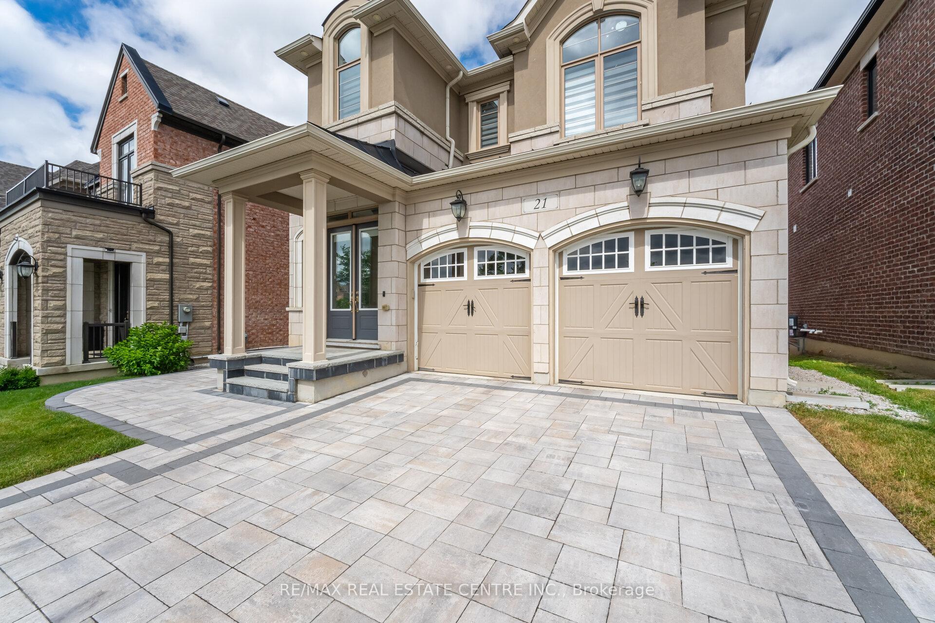 Photo 4 of 21 Arctic Grail Road, Vaughan, Kleinburg — HOMEH