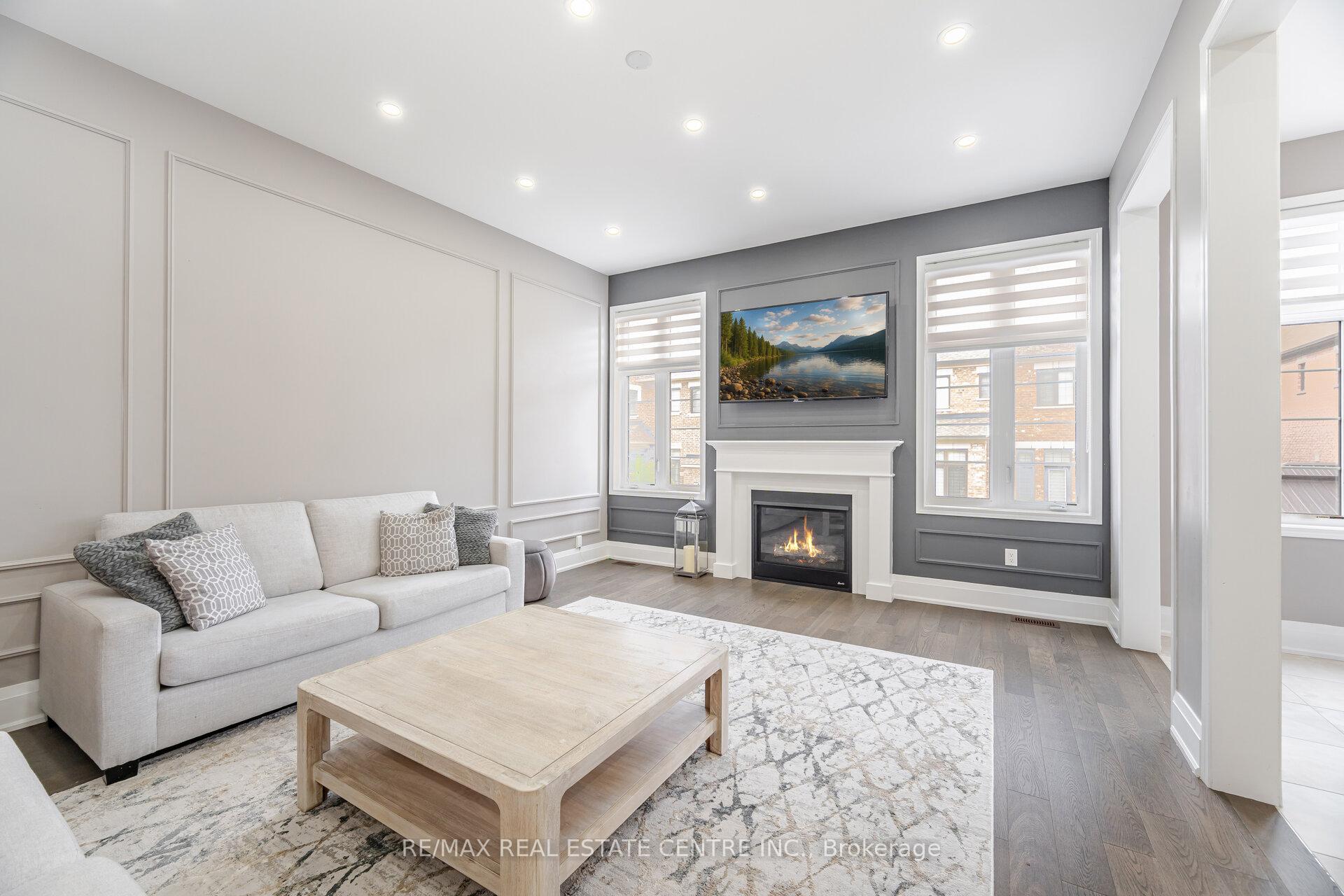 Photo 11 of 21 Arctic Grail Road, Vaughan, Kleinburg — HOMEH