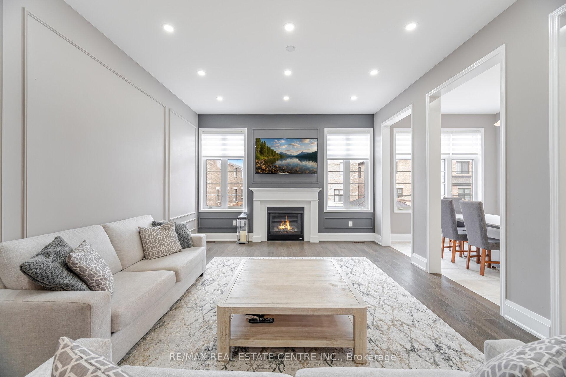 Photo 16 of 21 Arctic Grail Road, Vaughan, Kleinburg — HOMEH