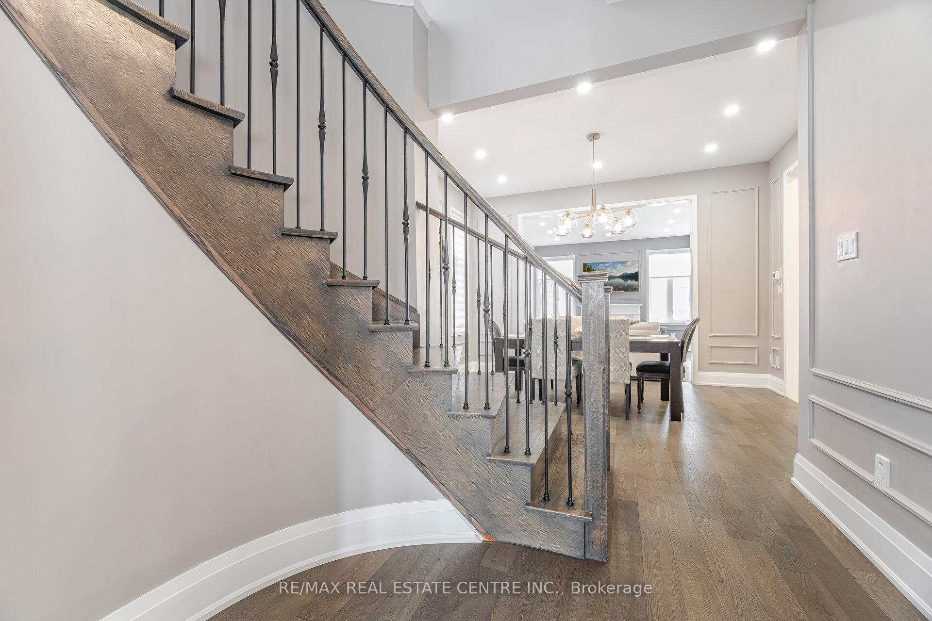 Photo 28 of 21 Arctic Grail Road, Vaughan, Kleinburg — HOMEH