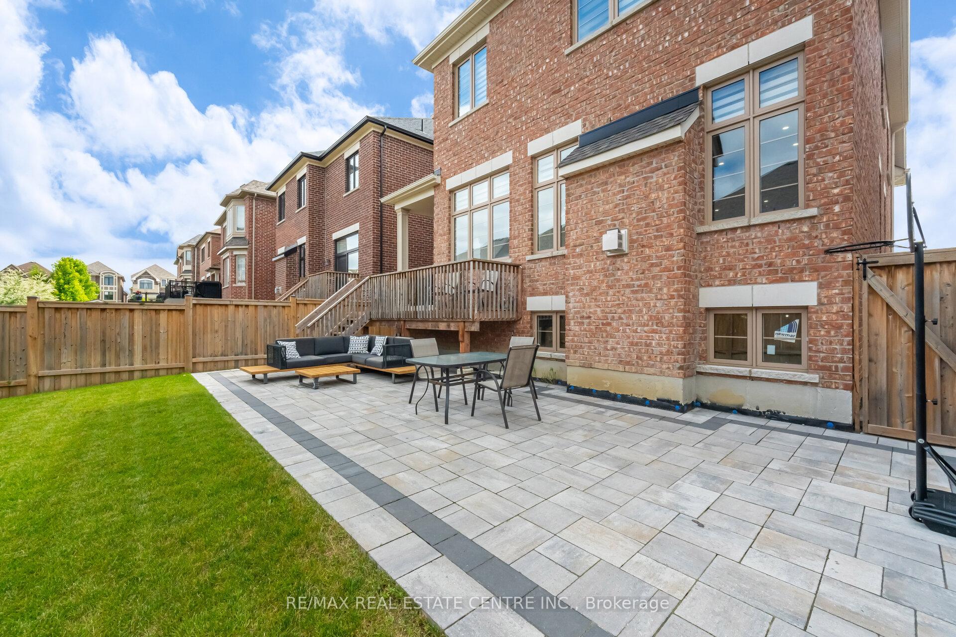 Photo 30 of 21 Arctic Grail Road, Vaughan, Kleinburg — HOMEH