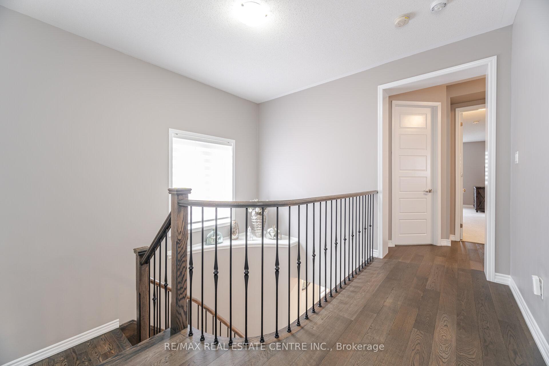 Photo 33 of 21 Arctic Grail Road, Vaughan, Kleinburg — HOMEH