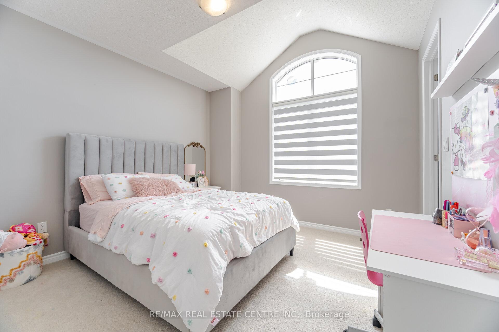 Photo 41 of 21 Arctic Grail Road, Vaughan, Kleinburg — HOMEH