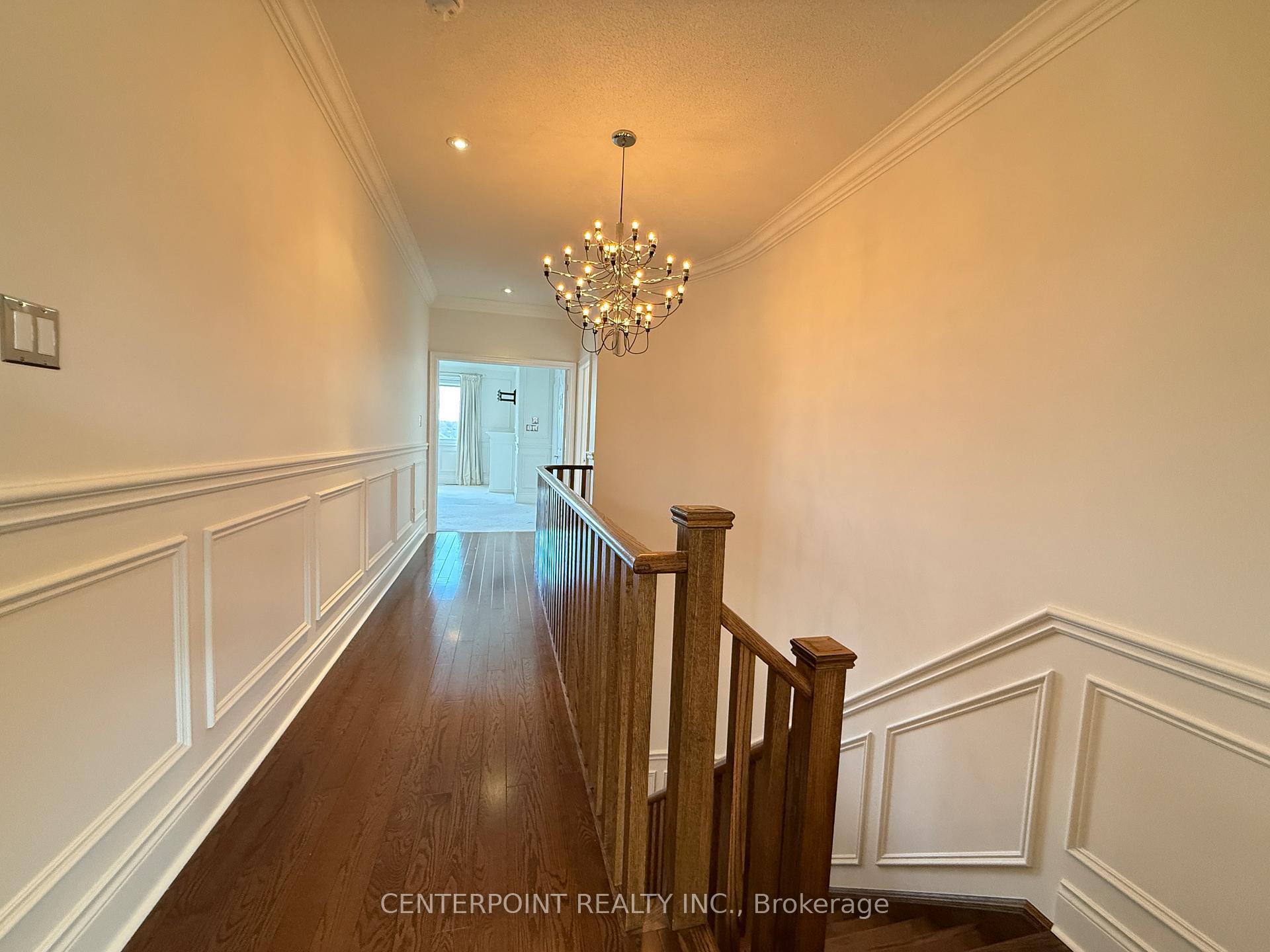 Photo 10 of 15 Chayna Crescent, Vaughan, Patterson — HOMEH