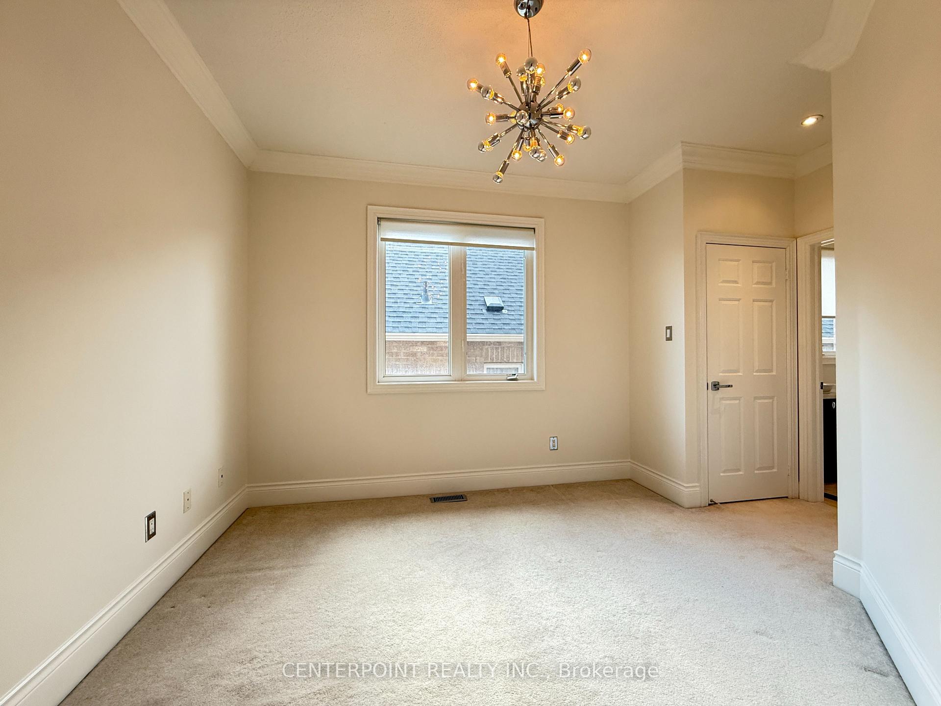 Photo 17 of 15 Chayna Crescent, Vaughan, Patterson — HOMEH