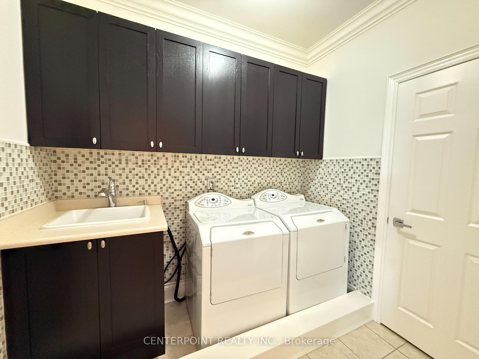 Photo 22 of 15 Chayna Crescent, Vaughan, Patterson — HOMEH