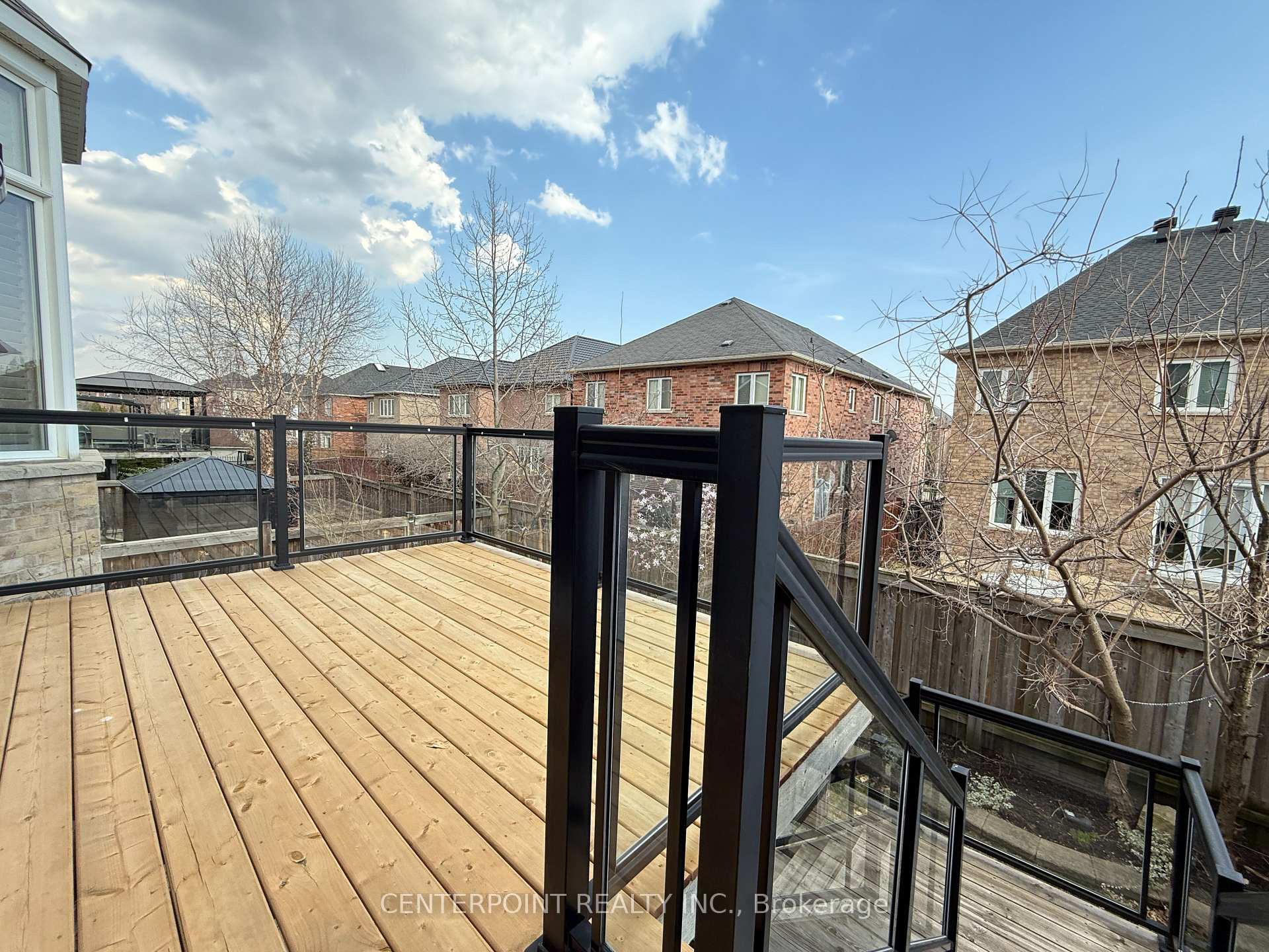 Photo 23 of 15 Chayna Crescent, Vaughan, Patterson — HOMEH