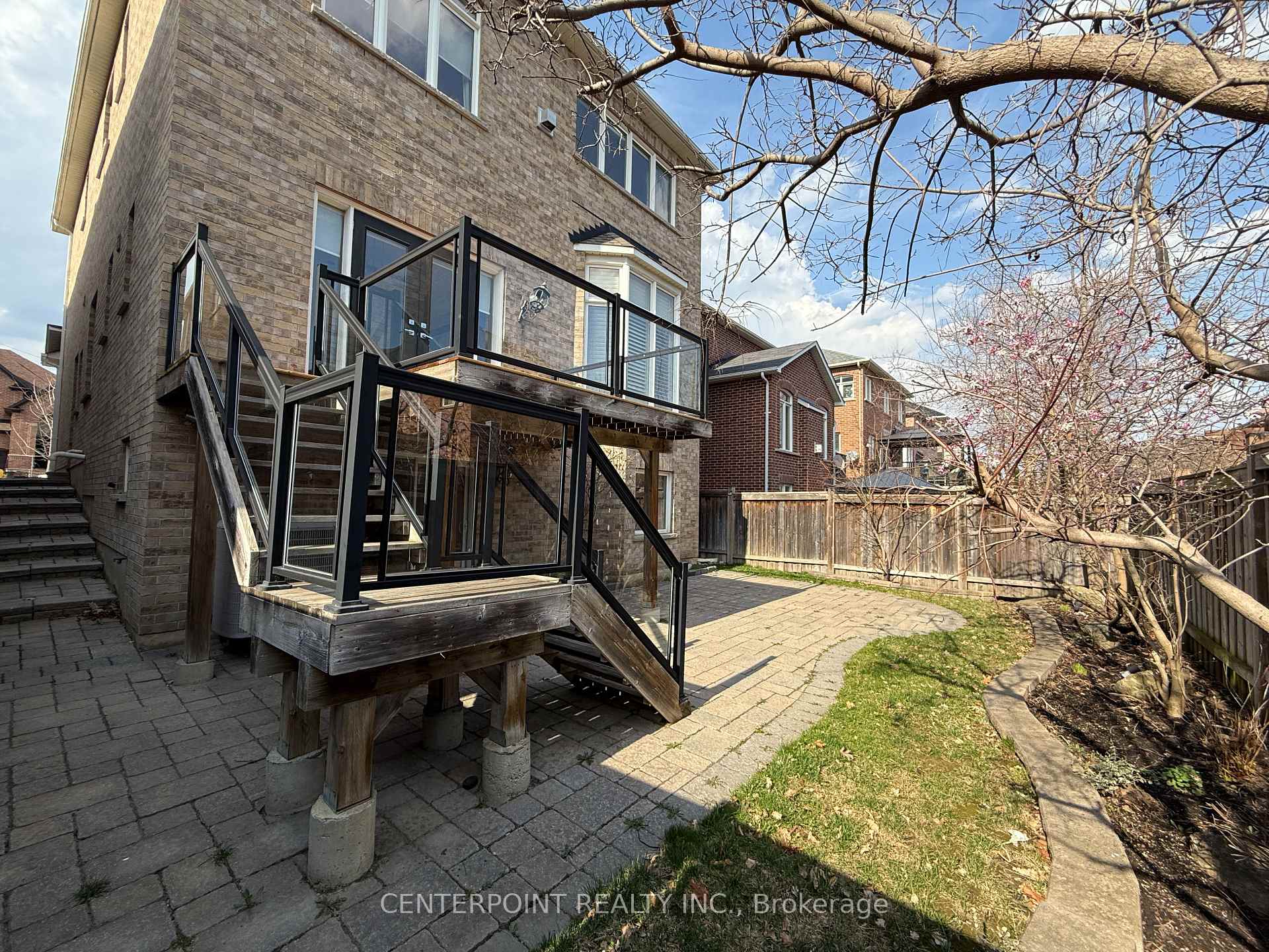 Photo 25 of 15 Chayna Crescent, Vaughan, Patterson — HOMEH