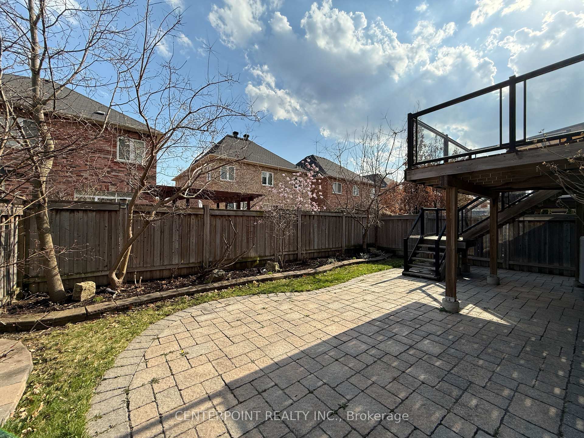 Photo 26 of 15 Chayna Crescent, Vaughan, Patterson — HOMEH