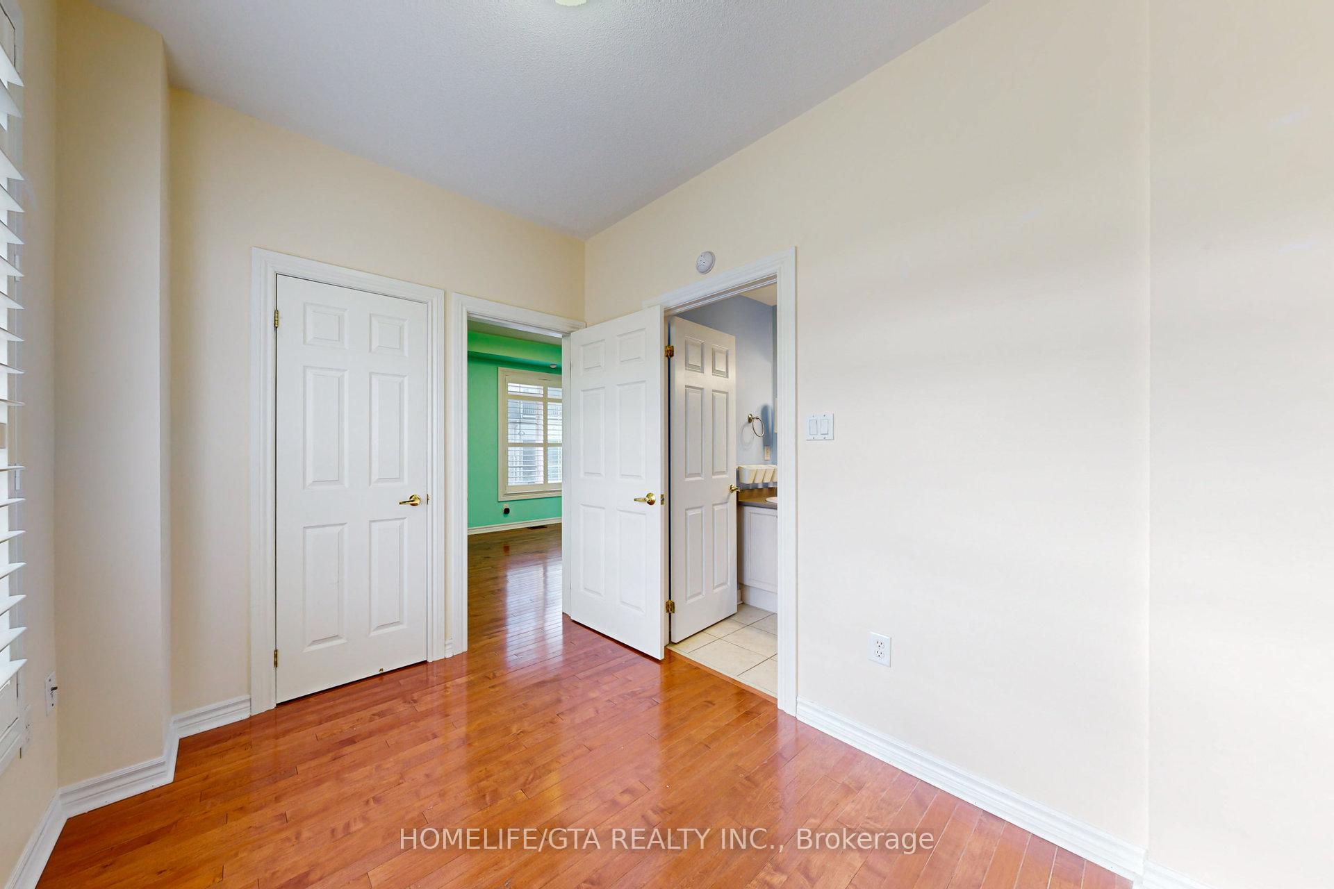 Photo 7 of 10 Wicker Park Way, Whitby, Pringle Creek — HOMEH