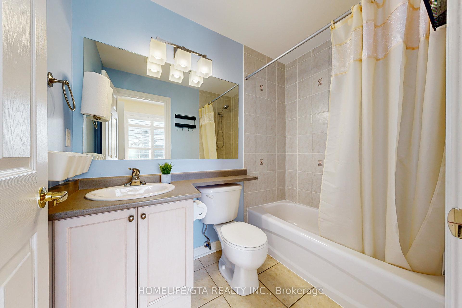 Photo 8 of 10 Wicker Park Way, Whitby, Pringle Creek — HOMEH