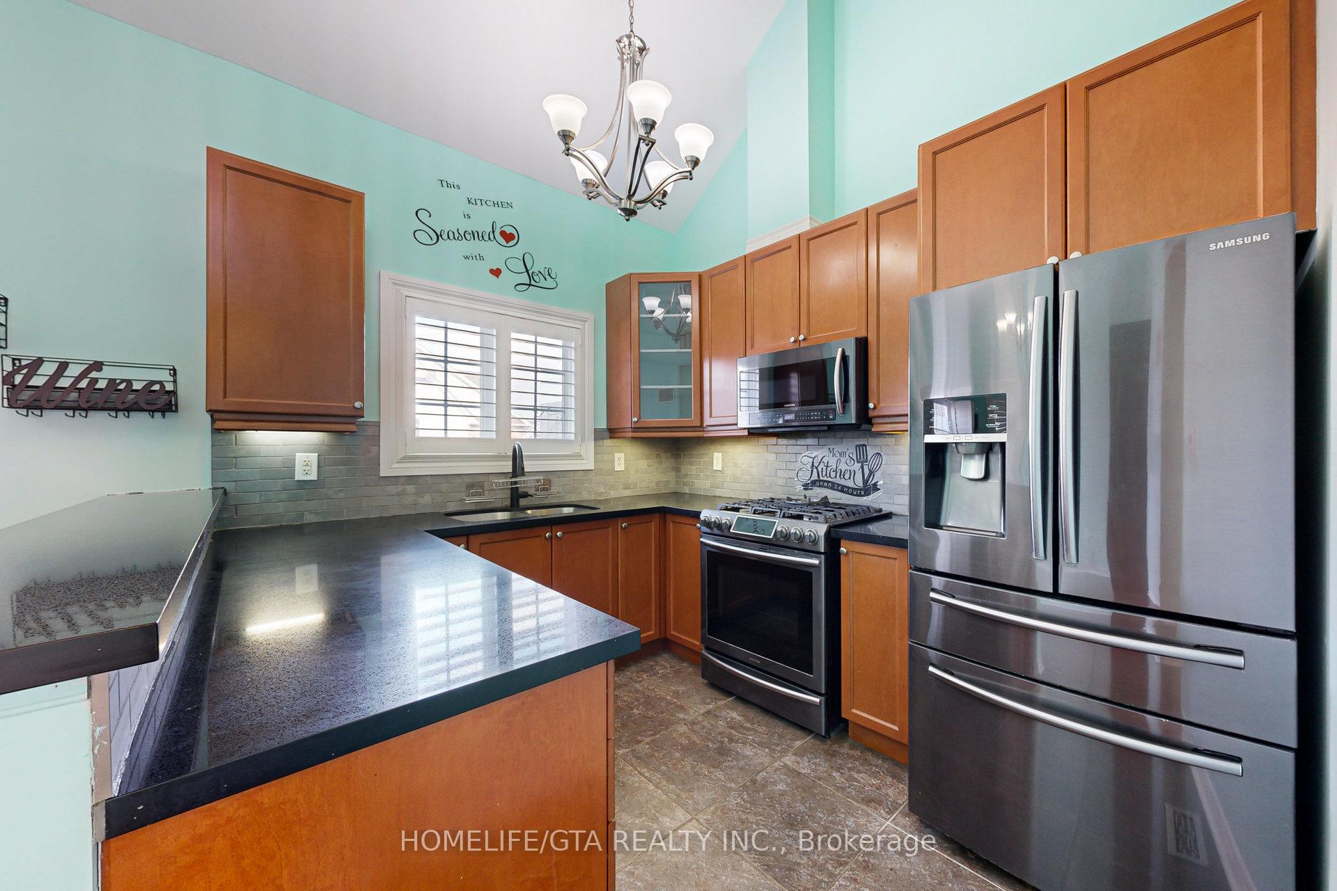 Photo 10 of 10 Wicker Park Way, Whitby, Pringle Creek — HOMEH