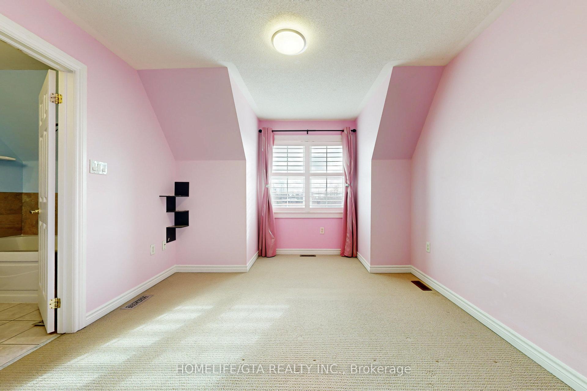 Photo 21 of 10 Wicker Park Way, Whitby, Pringle Creek — HOMEH