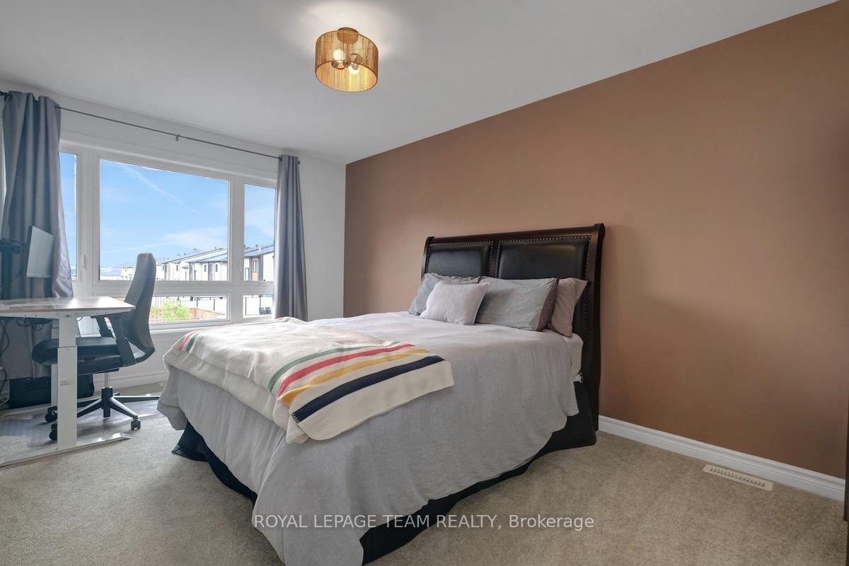 Photo 33 of 1056 Eider Street, Ottawa, Riverside South/Gloucester Glen — HOMEH
