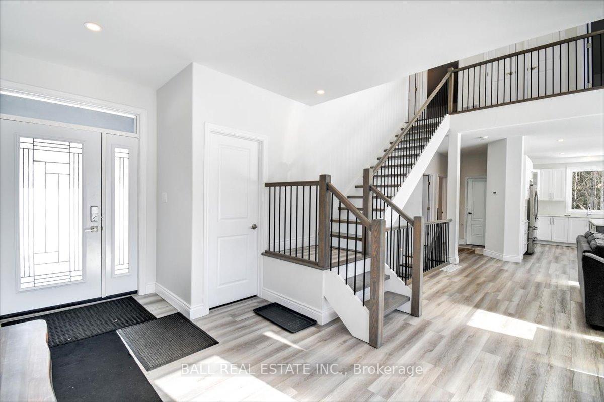Photo 8 of 15 Vanluven Lane, Bancroft, Bancroft Ward — HOMEH