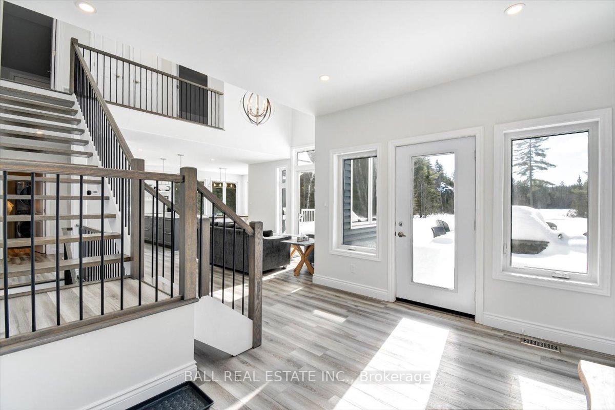Photo 9 of 15 Vanluven Lane, Bancroft, Bancroft Ward — HOMEH