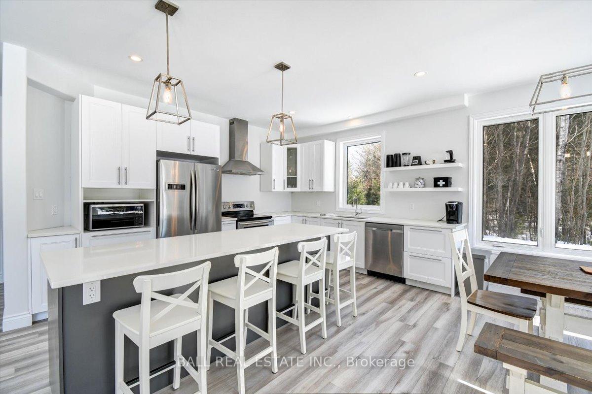 Photo 12 of 15 Vanluven Lane, Bancroft, Bancroft Ward — HOMEH