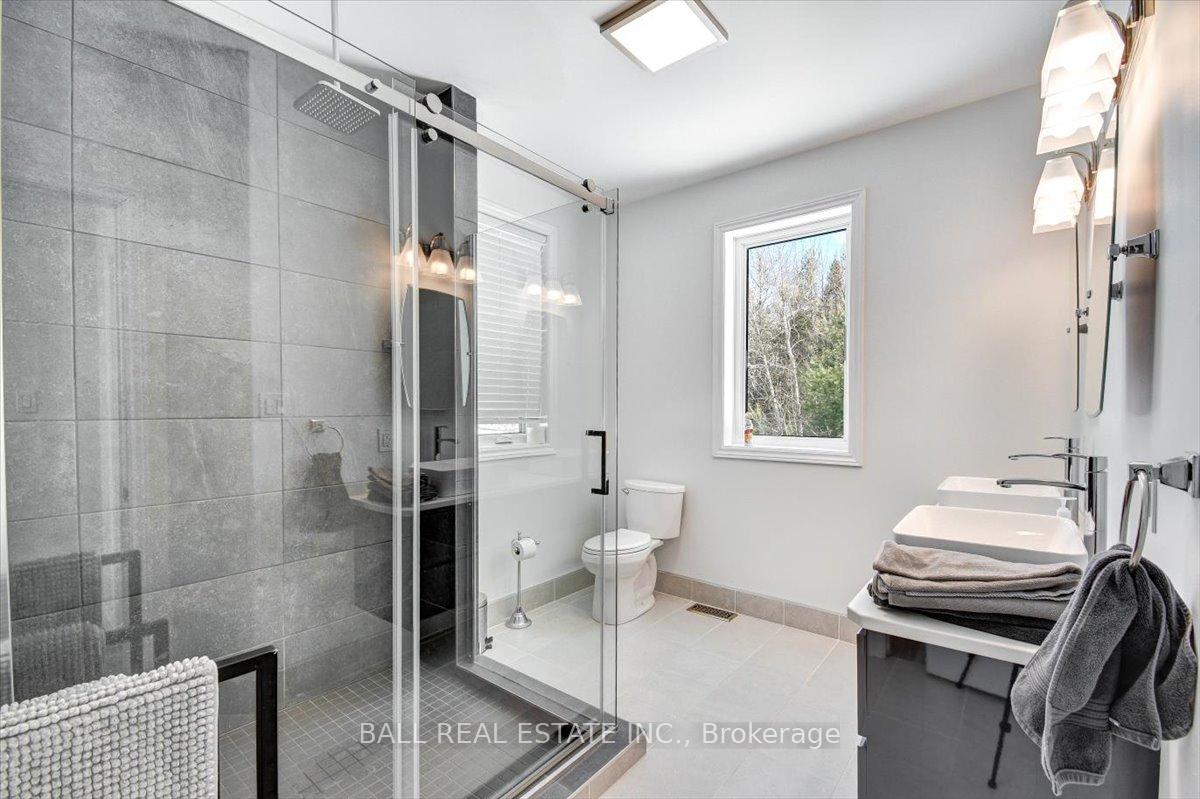 Photo 23 of 15 Vanluven Lane, Bancroft, Bancroft Ward — HOMEH