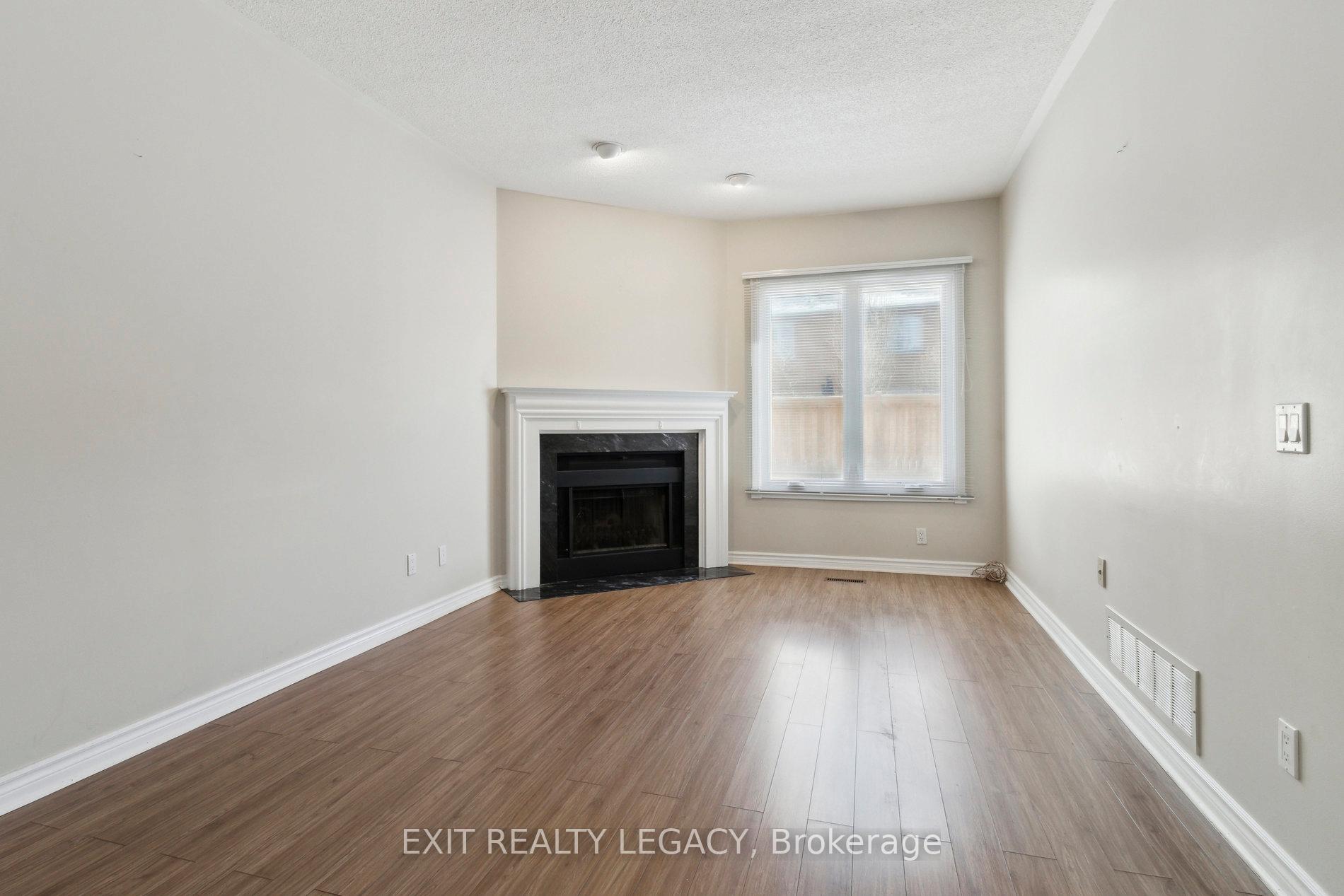 Photo 14 of 122 Ventura Way, Vaughan, Beverley Glen — HOMEH