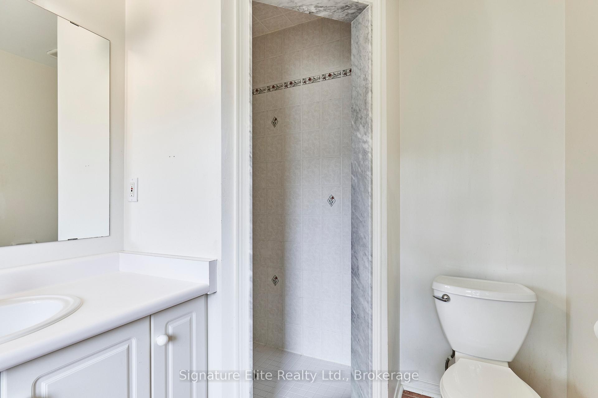 Photo 20 of 112 Stokely Crescent, Whitby, Downtown Whitby — HOMEH