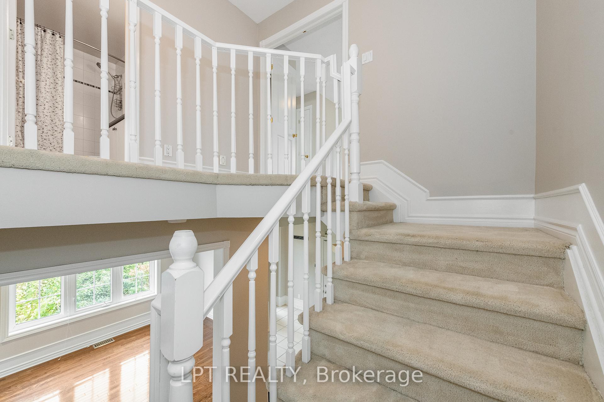 Photo 19 of 805 Schooner Crescent, Ottawa, Riverside South/Gloucester Glen — HOMEH